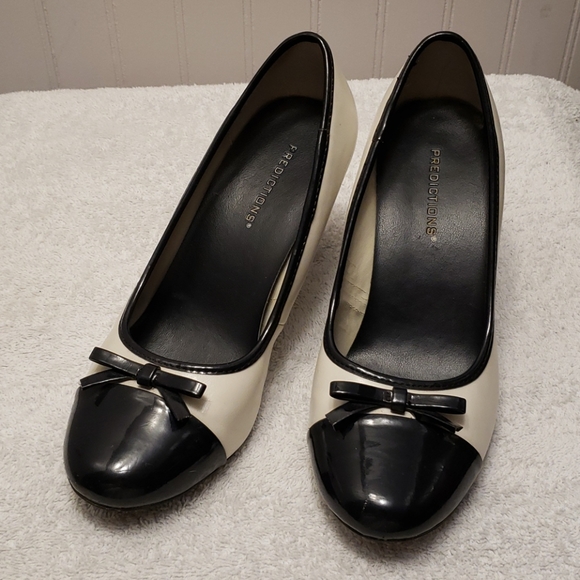 Predictions cream & black pumps, 5 - Picture 1 of 14